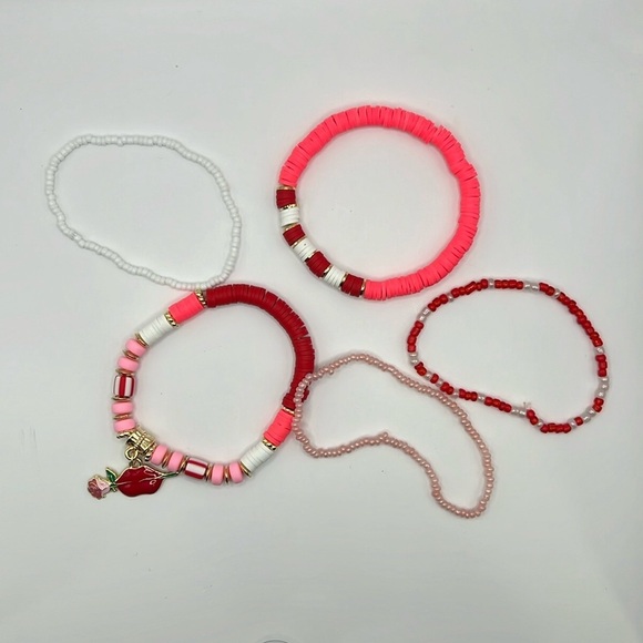 5PC Lips Charm Stretch Bracelet Stack - Picture 2 of 4
